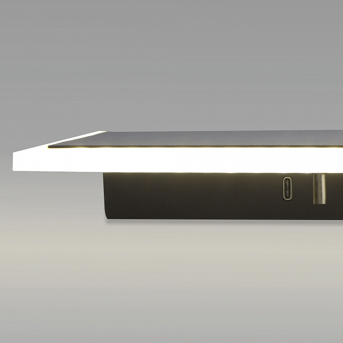 Светильник Eurosvet 20127/1 LED черный
